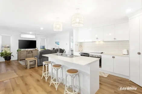 Property photo of 2 Harvest Place Hidden Valley QLD 4703