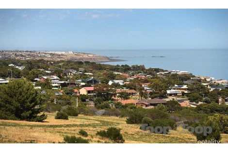 2 Kodaro Rd, Marino, SA 5049