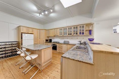 Property photo of 202 Wattle Valley Road Extension Camberwell VIC 3124