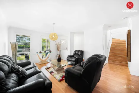 Property photo of 43 Strzlecki Drive Horningsea Park NSW 2171