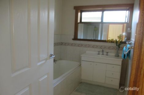 Property photo of 10 Goodrich Street Bentleigh East VIC 3165
