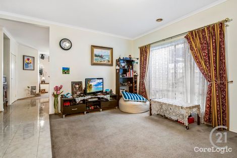 Property photo of 5 Viola Avenue Pakenham VIC 3810