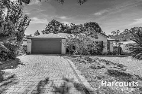 Property photo of 40 Bellavista Parade Meadow Springs WA 6210