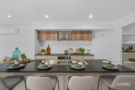 Property photo of 1 Jordan Close Slacks Creek QLD 4127