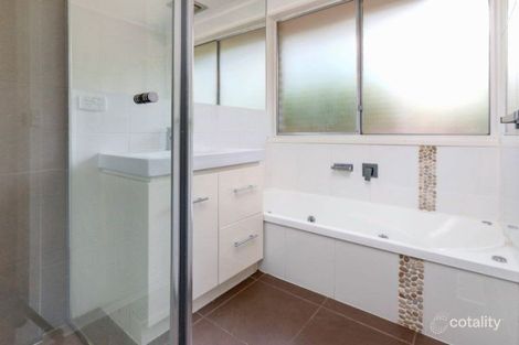 Property photo of 9 Weigela Court Frankston VIC 3199