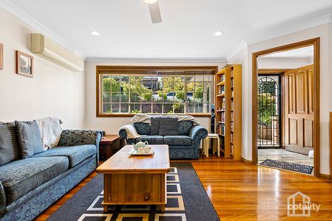 Property photo of 27 Batman Crescent Springwood NSW 2777