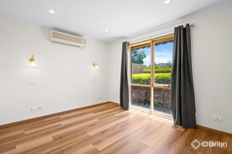 Property photo of 30 Whipbird Drive Carrum Downs VIC 3201