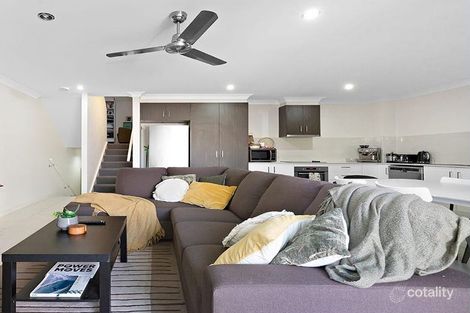 Property photo of 5/2 Niccy Road Coomera QLD 4209