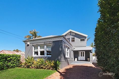 Property photo of 2 Surfers Parade Freshwater NSW 2096