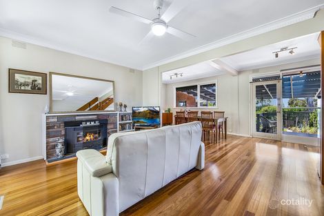 Property photo of 13 Lewton Road Mount Waverley VIC 3149