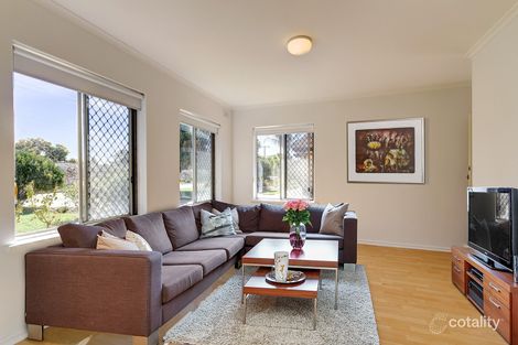 10/2 Hazel St, Ascot Park, SA 5043