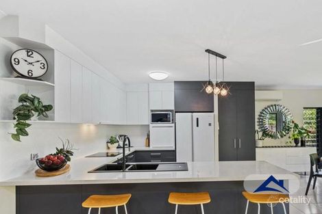 Property photo of 27 Goodsell Drive Bentley Park QLD 4869