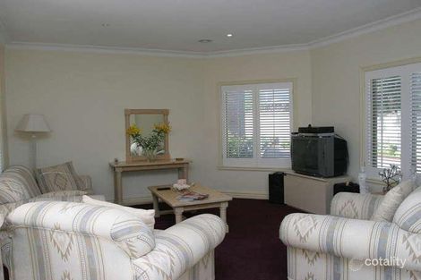 Property photo of 3/2 Castlegate Place Berwick VIC 3806