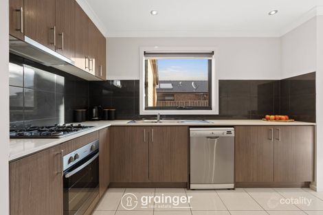 Property photo of 2 Marsh Way Koo Wee Rup VIC 3981