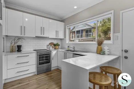 Property photo of 2/65 Selwyn Street Merewether NSW 2291