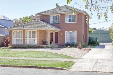 10 Lawrence St, Alfredton, VIC 3350