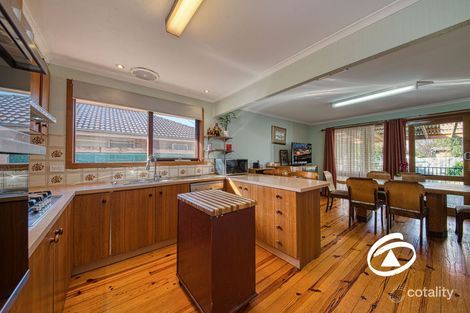 Property photo of 16 Briar Close Narre Warren VIC 3805