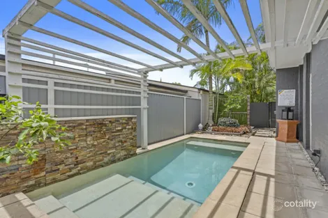 19 Tennant St, Pacific Pines, QLD 4211