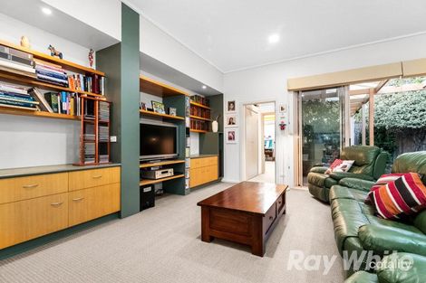 Property photo of 21 Valley Road Mount Waverley VIC 3149