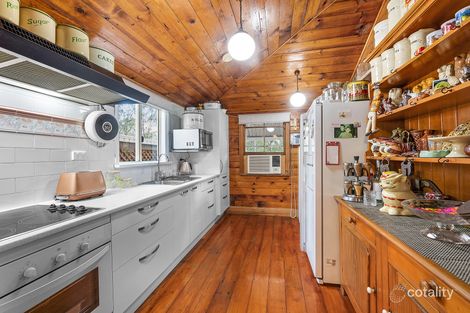 Property photo of 38 Leonard Street Yamanto QLD 4305