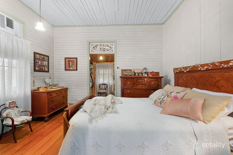 Property photo of 38 Leonard Street Yamanto QLD 4305