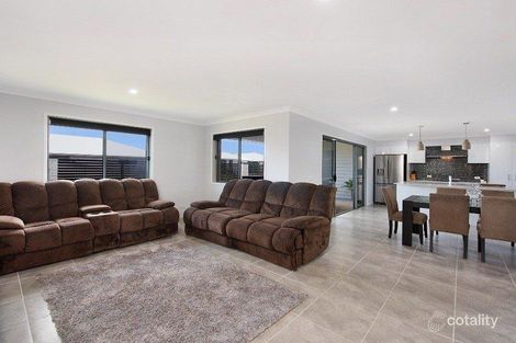 Property photo of 48 Verde Circuit Caloundra West QLD 4551