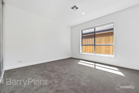 Property photo of 4 Wilmot Drive Delahey VIC 3037