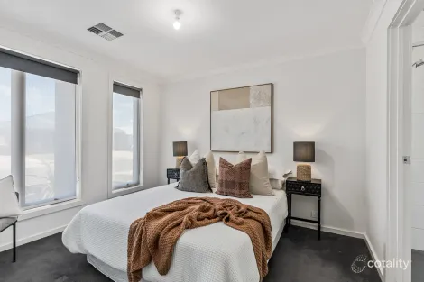 Property photo of 8 Kerrie Avenue Munno Para West SA 5115