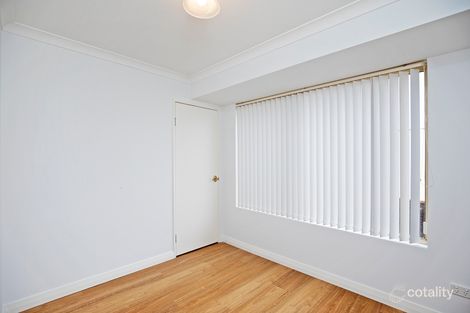 Property photo of 20 Crystaluna Drive Golden Bay WA 6174