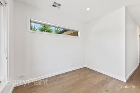 Property photo of 4 Wilmot Drive Delahey VIC 3037