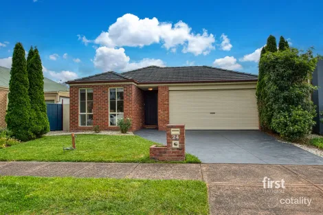 24 Stringy Bark Cct, Pakenham, VIC 3810