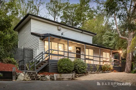 82 Commercial Rd, Mount Evelyn, VIC 3796