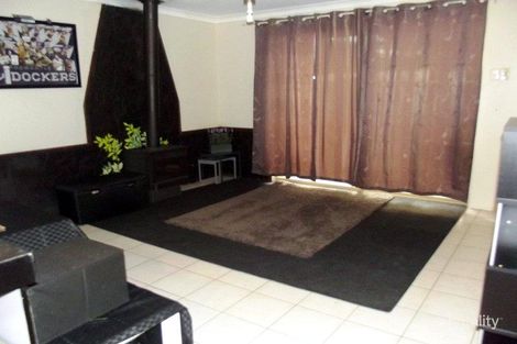 Property photo of 8 Meek Court Gosnells WA 6110