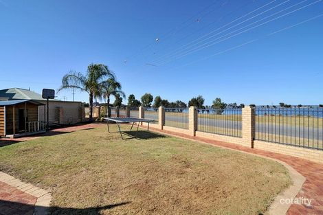 Property photo of 28 Wellya Crescent South Yunderup WA 6208