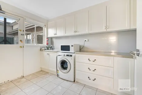 Property photo of 31 Elgin Road Greenvale VIC 3059