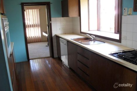 Property photo of 9 Nagle Court Mount Waverley VIC 3149