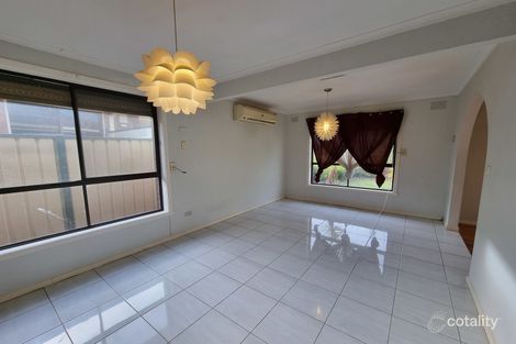 Property photo of 8 Baguley Crescent Kings Park VIC 3021