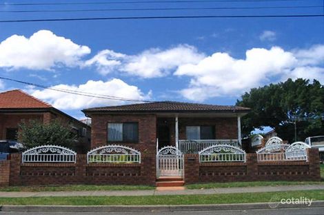 13 Shadforth St, Wiley Park, NSW 2195