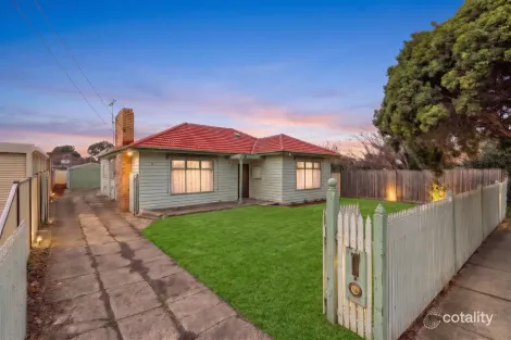 Property photo of 2 Simpson Street Sunshine North VIC 3020