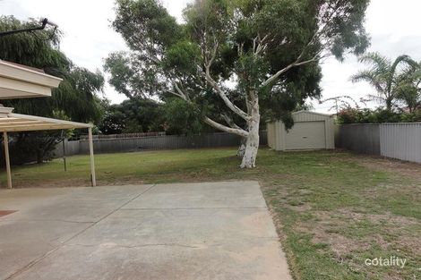 Property photo of 10 Diana Place Madora Bay WA 6210
