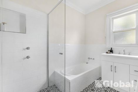 Property photo of 3 Valley View Crescent Glendale NSW 2285