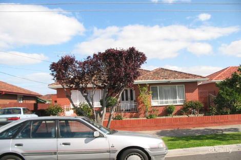 5 Charmaine Ave, Avondale Heights, VIC 3034