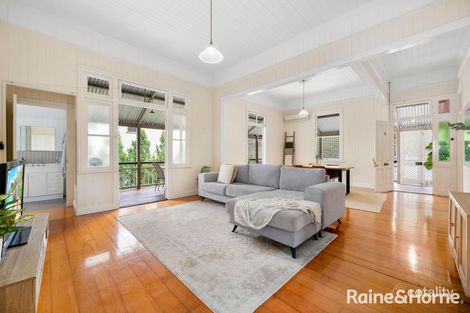 Property photo of 15 Markwell Street Auchenflower QLD 4066