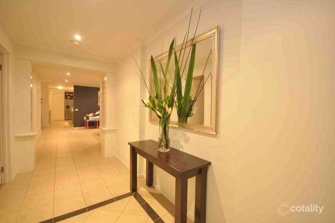 Property photo of 16 Brushwood Circuit Roxburgh Park VIC 3064