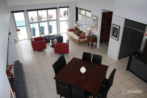 Property photo of 11 Henderson Street Bulimba QLD 4171