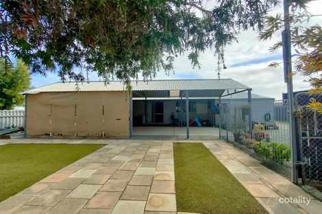 Property photo of 8 Heales Way Green Head WA 6514