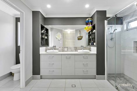 Property photo of 9 Kirra Court Eli Waters QLD 4655