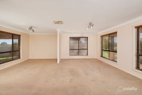 Property photo of 3 Havilah Place Bourkelands NSW 2650