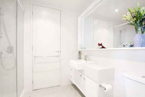 Property photo of 1709/180 City Road Southbank VIC 3006