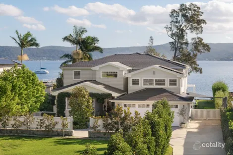 Property photo of 263 Avoca Drive Green Point NSW 2251